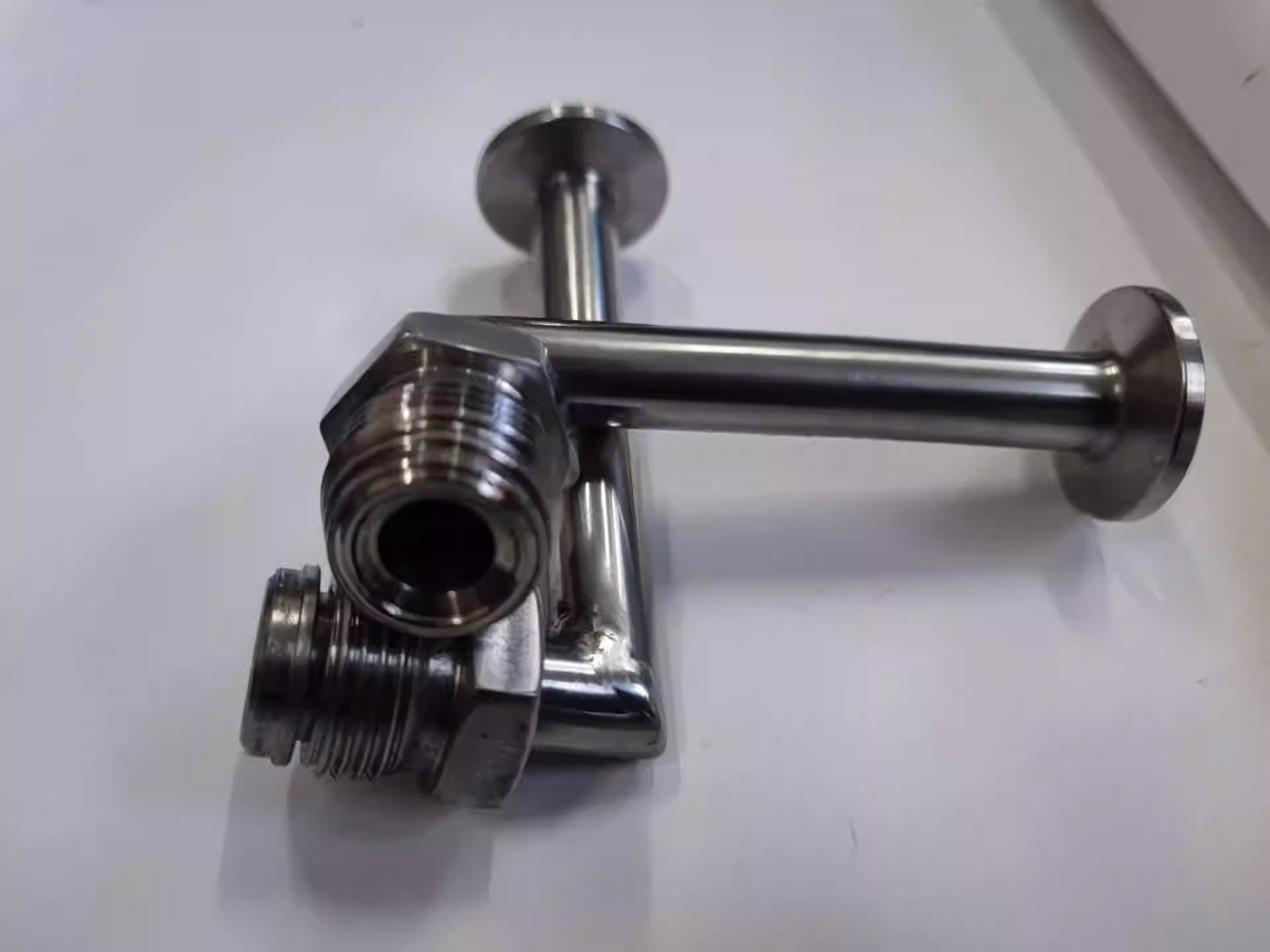 Non-standard customized stainless steel 316L pipe fittings VCR adapter